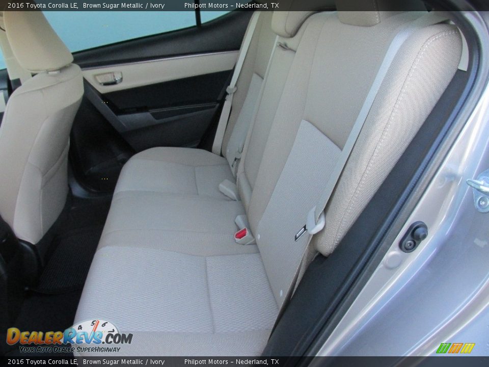 2016 Toyota Corolla LE Brown Sugar Metallic / Ivory Photo #19
