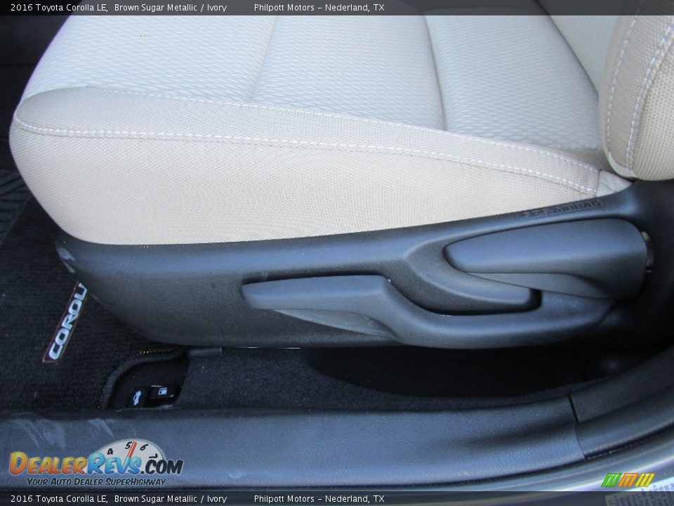 2016 Toyota Corolla LE Brown Sugar Metallic / Ivory Photo #23