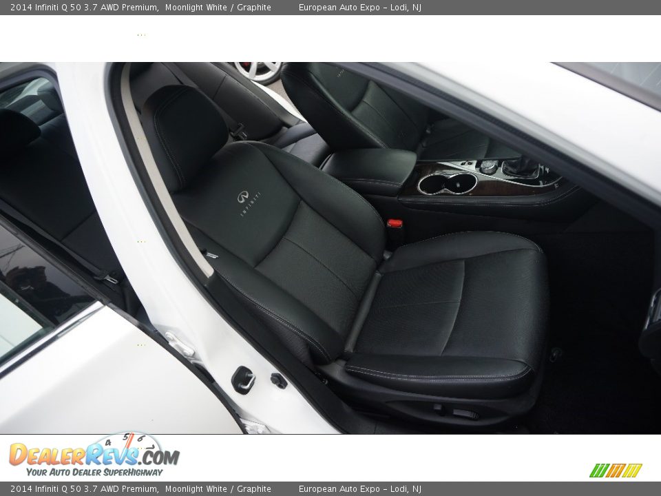 2014 Infiniti Q 50 3.7 AWD Premium Moonlight White / Graphite Photo #10
