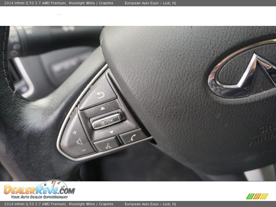 2014 Infiniti Q 50 3.7 AWD Premium Moonlight White / Graphite Photo #18