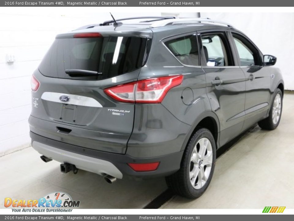 2016 Ford Escape Titanium 4WD Magnetic Metallic / Charcoal Black Photo #4
