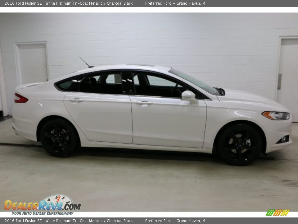 2016 Ford Fusion SE White Platinum Tri-Coat Metallic / Charcoal Black Photo #1