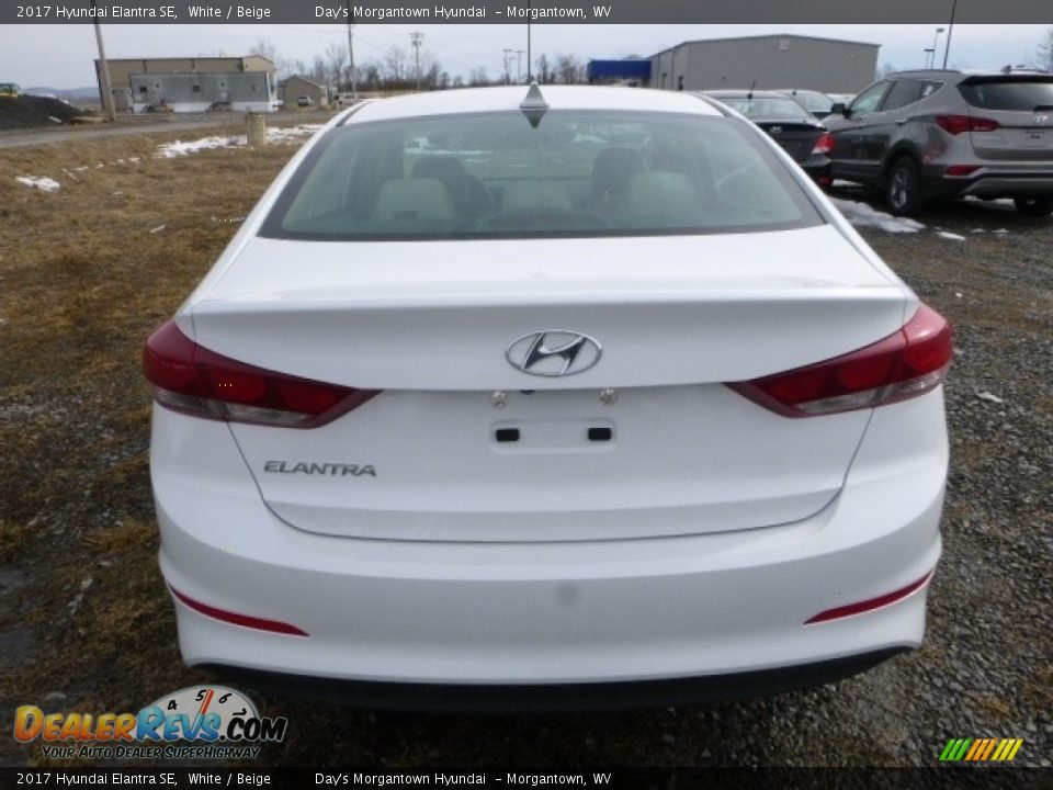 2017 Hyundai Elantra SE White / Beige Photo #7