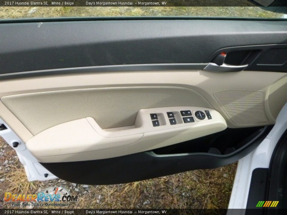 2017 Hyundai Elantra SE White / Beige Photo #12