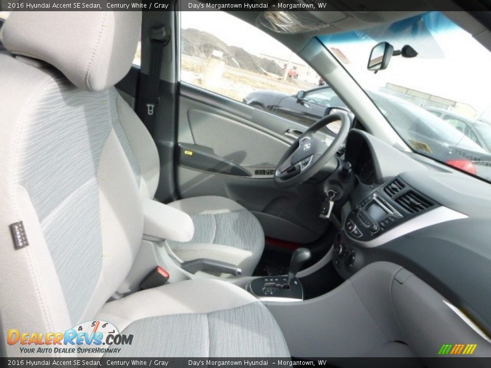 2016 Hyundai Accent SE Sedan Century White / Gray Photo #3