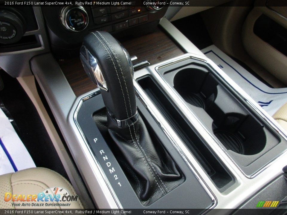 2016 Ford F150 Lariat SuperCrew 4x4 Ruby Red / Medium Light Camel Photo #29