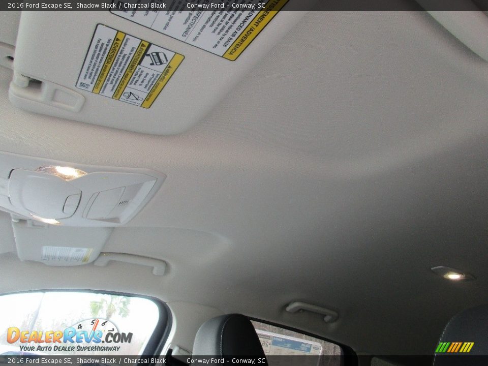 2016 Ford Escape SE Shadow Black / Charcoal Black Photo #15