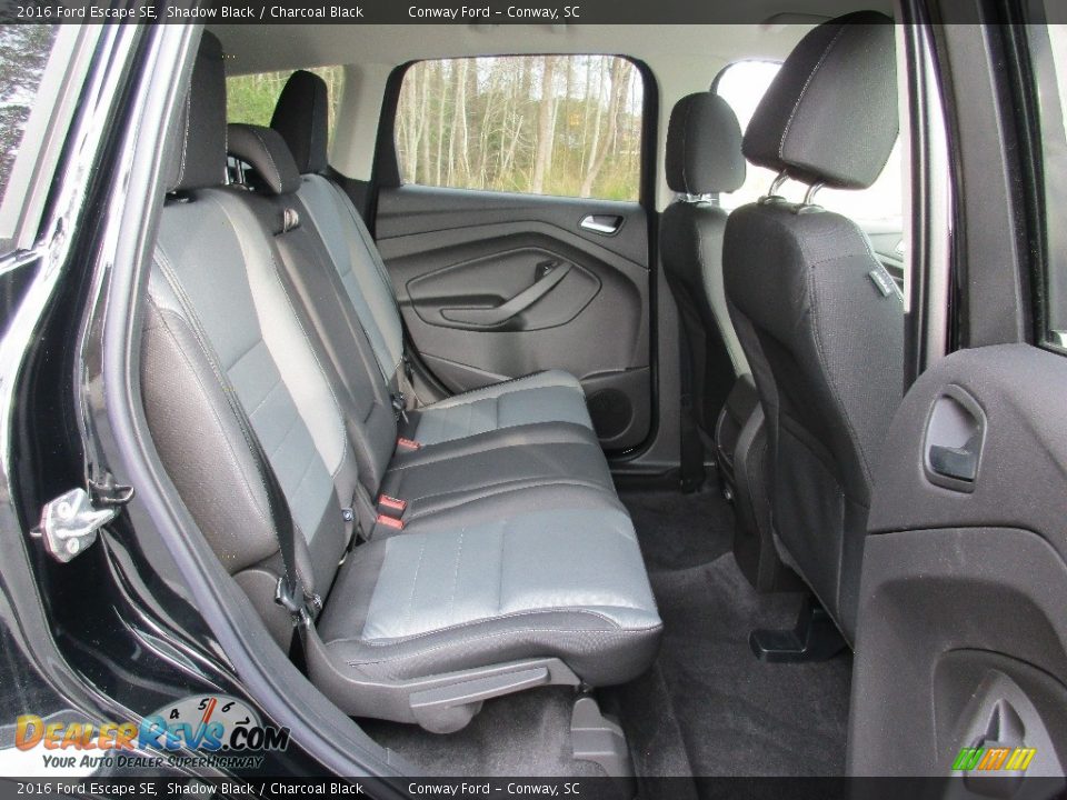 2016 Ford Escape SE Shadow Black / Charcoal Black Photo #17