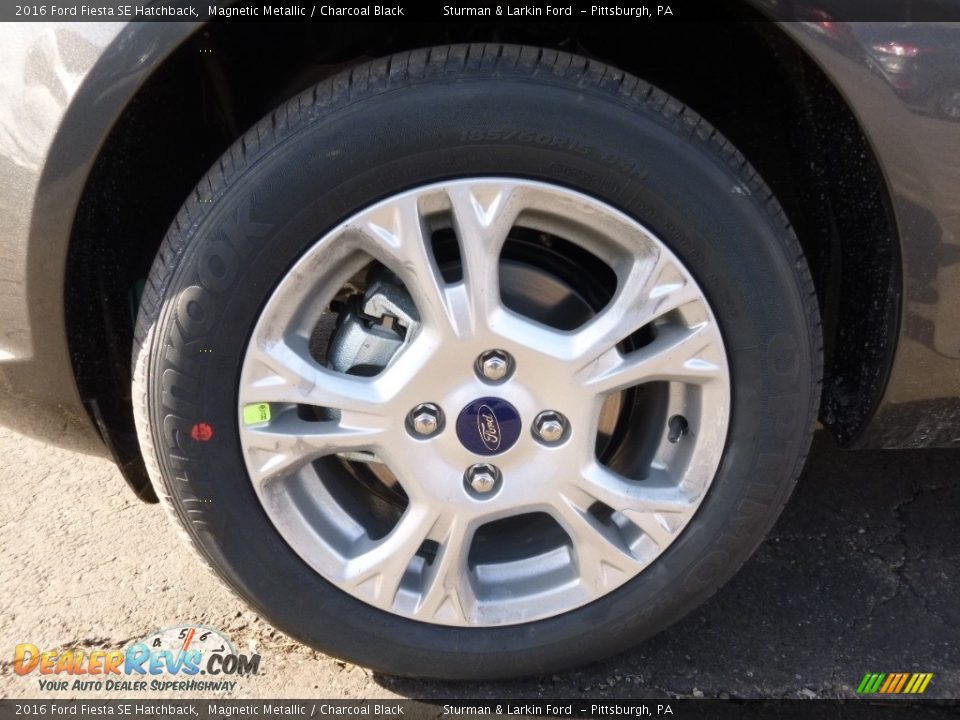 2016 Ford Fiesta SE Hatchback Magnetic Metallic / Charcoal Black Photo #6
