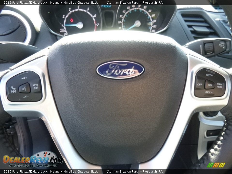 2016 Ford Fiesta SE Hatchback Magnetic Metallic / Charcoal Black Photo #12