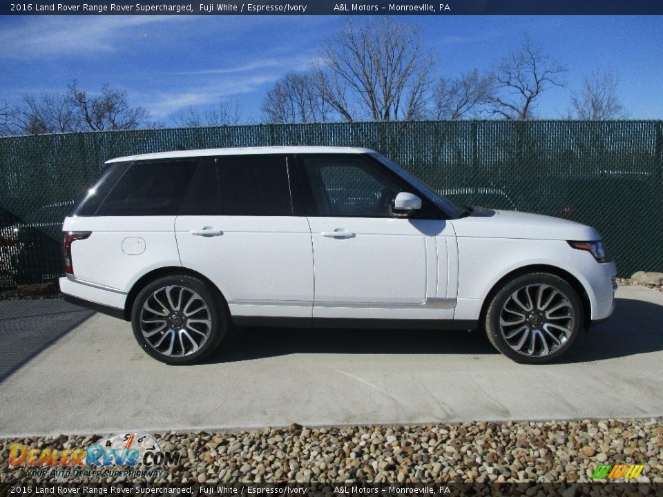 2016 Land Rover Range Rover Supercharged Fuji White / Espresso/Ivory Photo #2