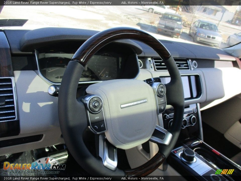 2016 Land Rover Range Rover Supercharged Fuji White / Espresso/Ivory Photo #15