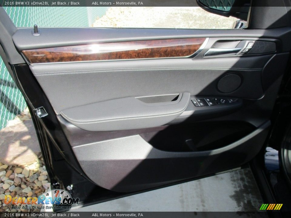 2016 BMW X3 xDrive28i Jet Black / Black Photo #10