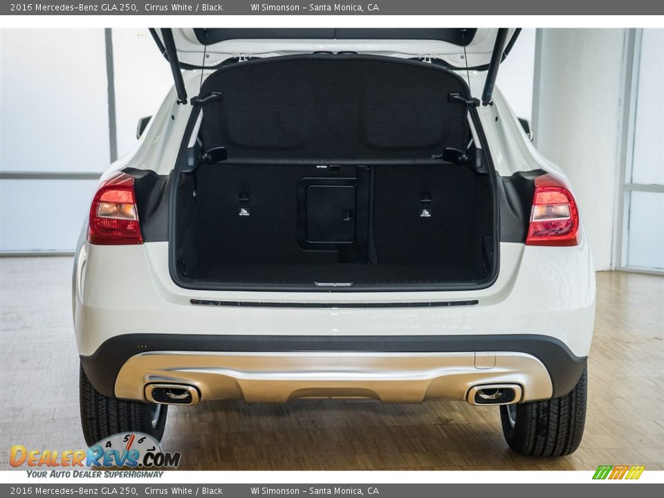 2016 Mercedes-Benz GLA 250 Cirrus White / Black Photo #5