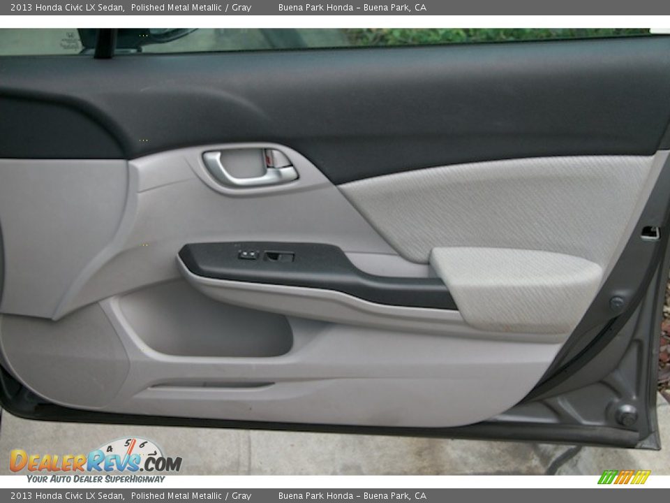 2013 Honda Civic LX Sedan Polished Metal Metallic / Gray Photo #25