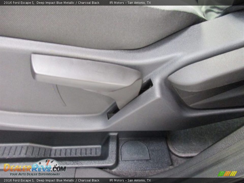 2016 Ford Escape S Deep Impact Blue Metallic / Charcoal Black Photo #29