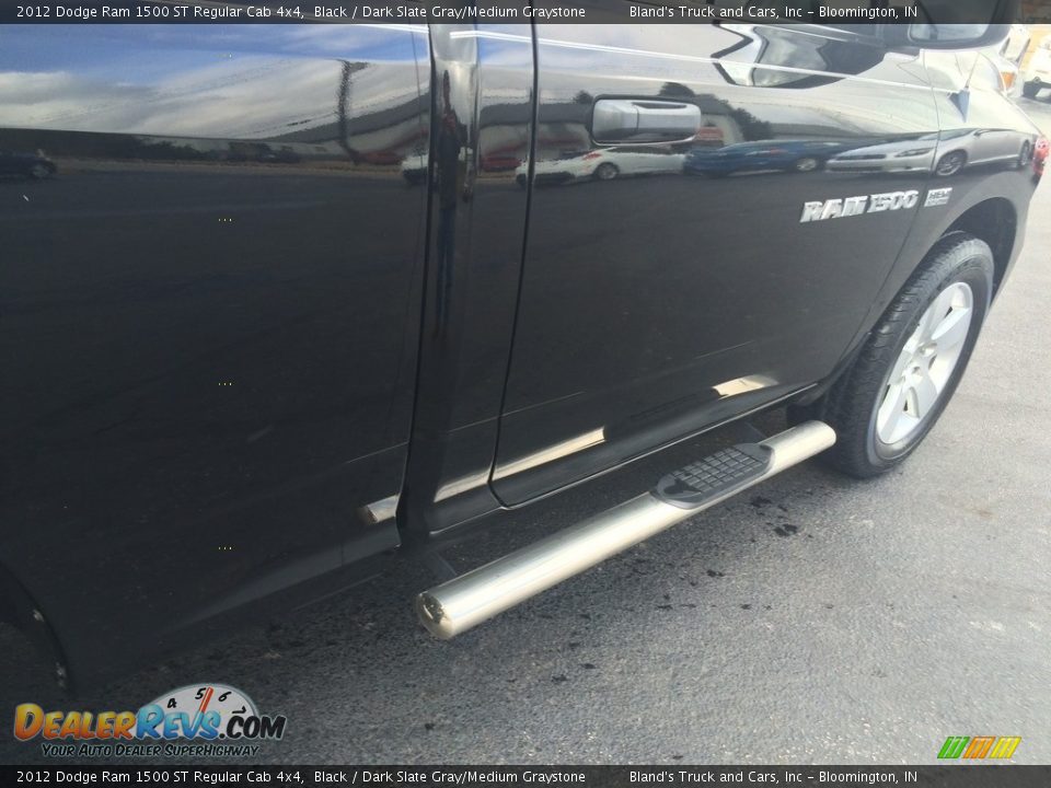 2012 Dodge Ram 1500 ST Regular Cab 4x4 Black / Dark Slate Gray/Medium Graystone Photo #25