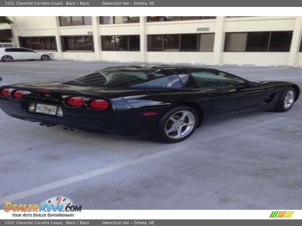 2002 Chevrolet Corvette Coupe Black / Black Photo #2