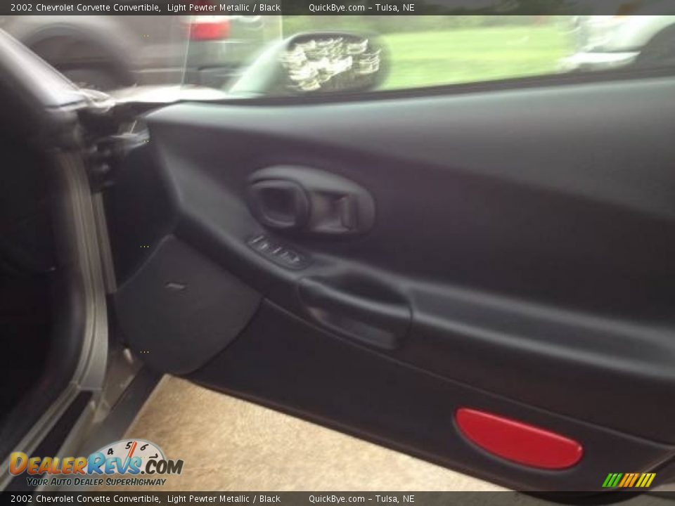 2002 Chevrolet Corvette Convertible Light Pewter Metallic / Black Photo #12