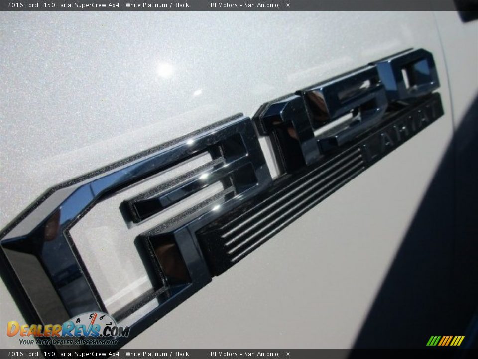 2016 Ford F150 Lariat SuperCrew 4x4 White Platinum / Black Photo #3