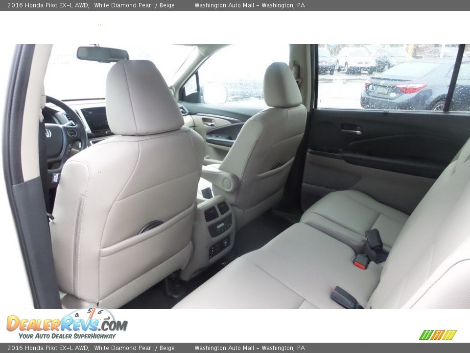 2016 Honda Pilot EX-L AWD White Diamond Pearl / Beige Photo #9