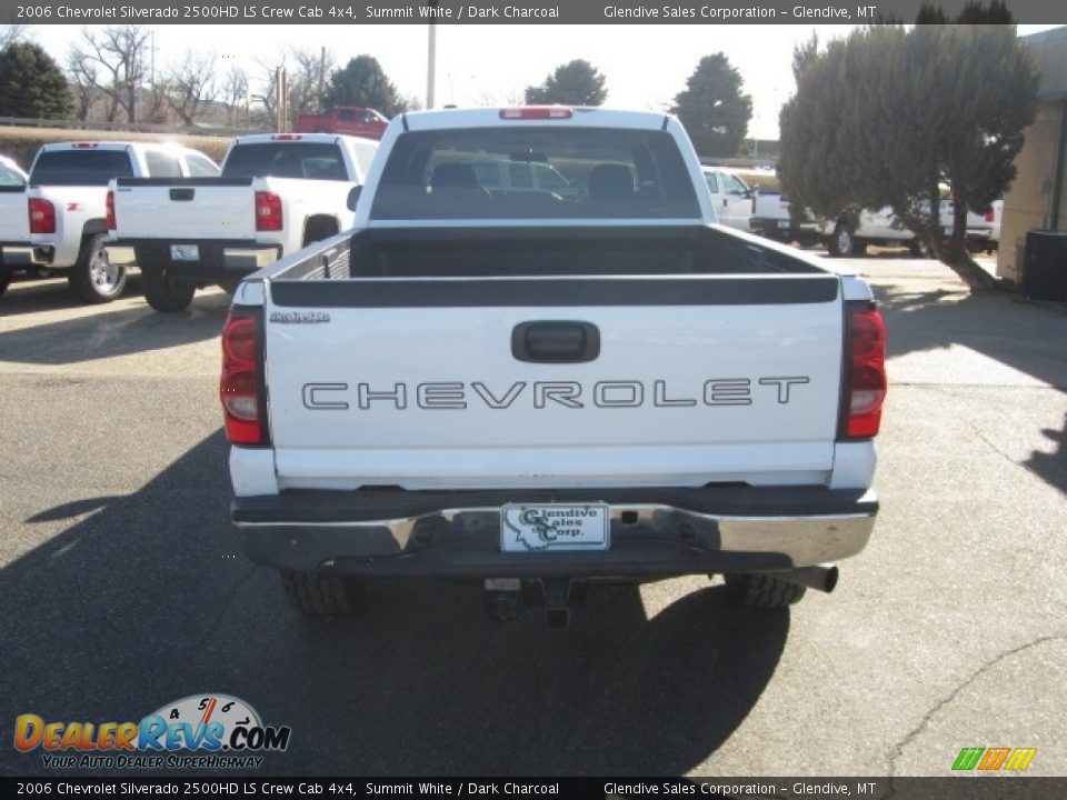 2006 Chevrolet Silverado 2500HD LS Crew Cab 4x4 Summit White / Dark Charcoal Photo #8