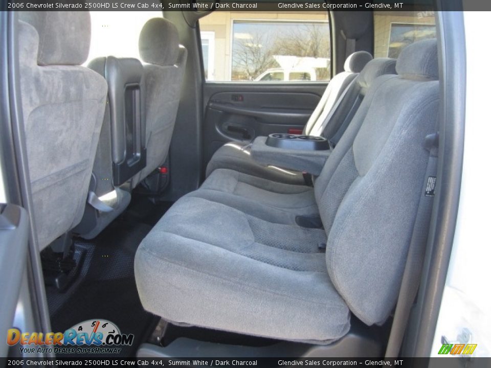 2006 Chevrolet Silverado 2500HD LS Crew Cab 4x4 Summit White / Dark Charcoal Photo #14