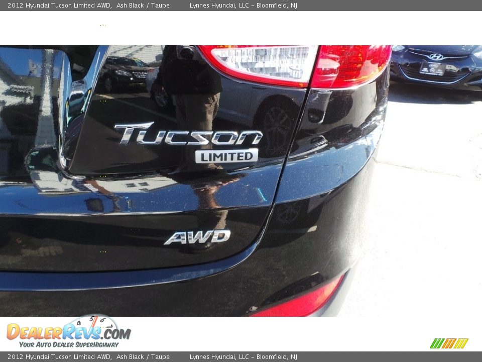 2012 Hyundai Tucson Limited AWD Ash Black / Taupe Photo #7