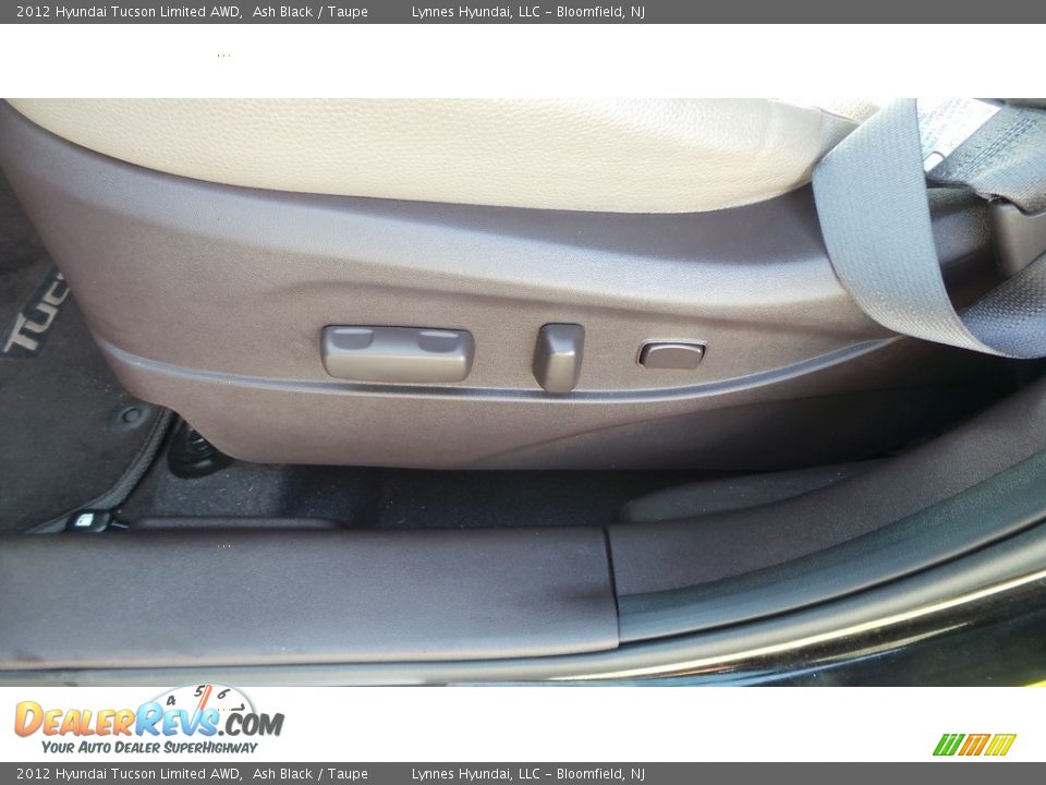 2012 Hyundai Tucson Limited AWD Ash Black / Taupe Photo #10