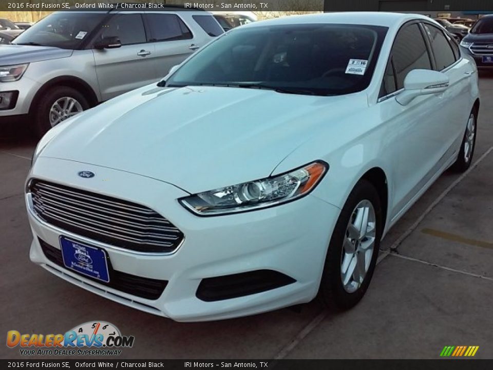 2016 Ford Fusion SE Oxford White / Charcoal Black Photo #7
