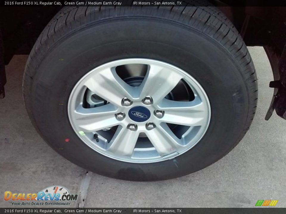 2016 Ford F150 XL Regular Cab Green Gem / Medium Earth Gray Photo #4