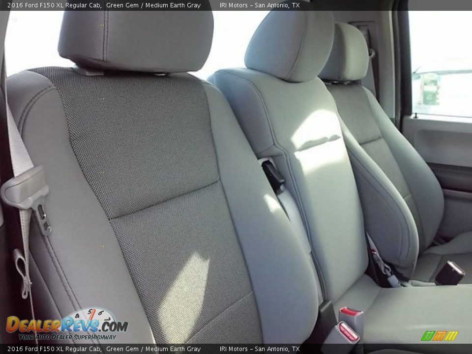 2016 Ford F150 XL Regular Cab Green Gem / Medium Earth Gray Photo #12