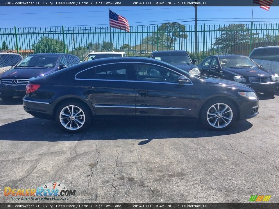2009 Volkswagen CC Luxury Deep Black / Cornsilk Beige Two-Tone Photo #5