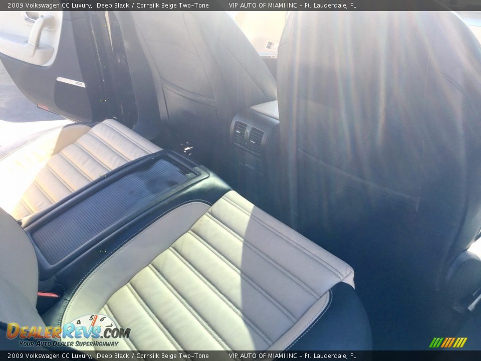 2009 Volkswagen CC Luxury Deep Black / Cornsilk Beige Two-Tone Photo #23