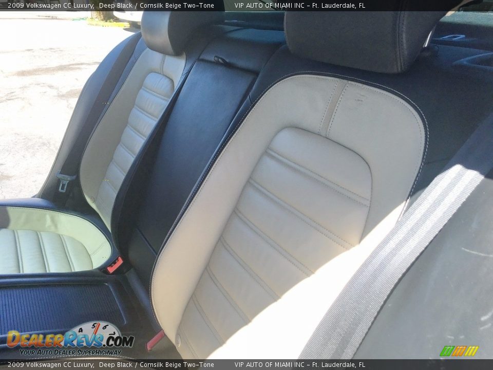 2009 Volkswagen CC Luxury Deep Black / Cornsilk Beige Two-Tone Photo #29