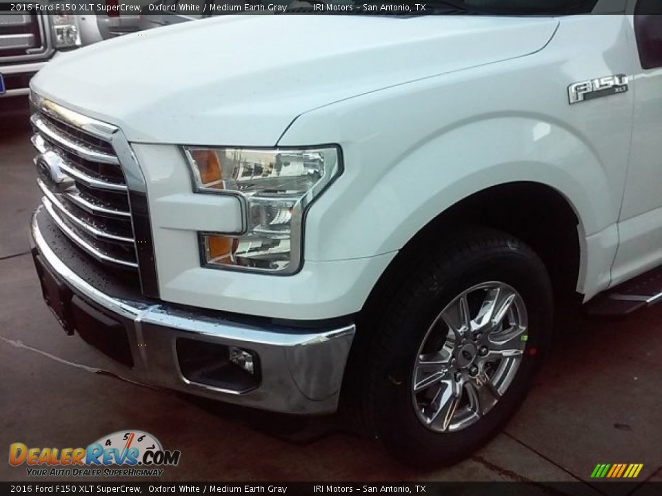 2016 Ford F150 XLT SuperCrew Oxford White / Medium Earth Gray Photo #12