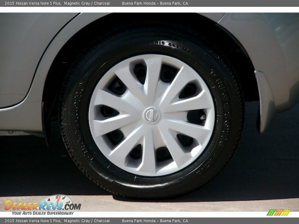 2015 Nissan Versa Note S Plus Magnetic Gray / Charcoal Photo #30