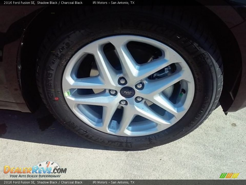 2016 Ford Fusion SE Shadow Black / Charcoal Black Photo #4