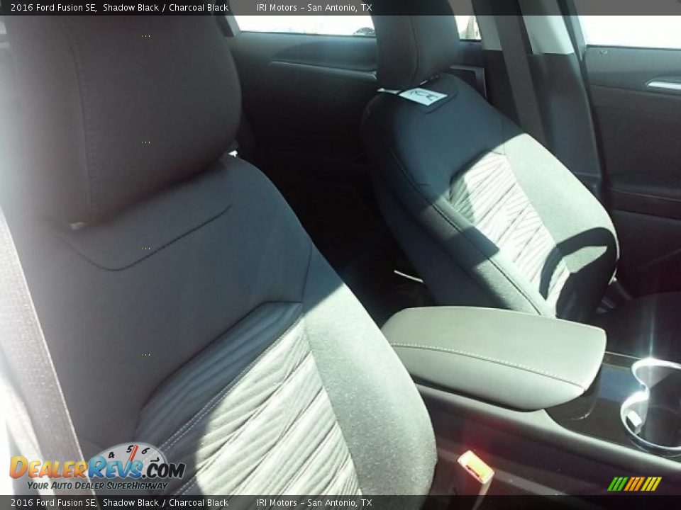 2016 Ford Fusion SE Shadow Black / Charcoal Black Photo #19