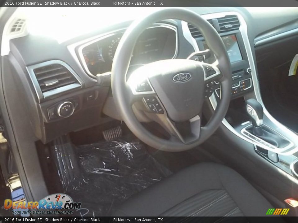 2016 Ford Fusion SE Shadow Black / Charcoal Black Photo #20
