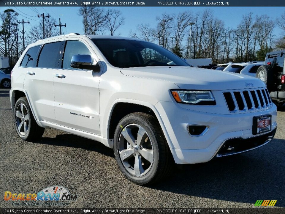 2016 Jeep Grand Cherokee Overland 4x4 Bright White / Brown/Light Frost Beige Photo #1