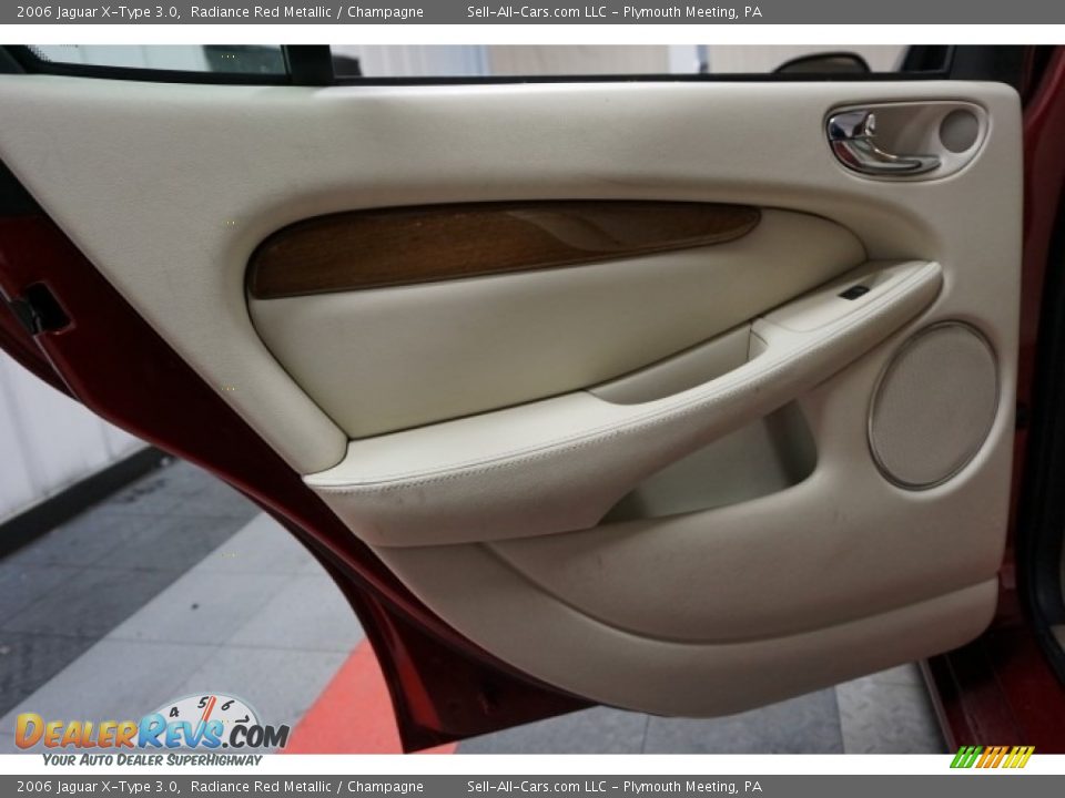2006 Jaguar X-Type 3.0 Radiance Red Metallic / Champagne Photo #15