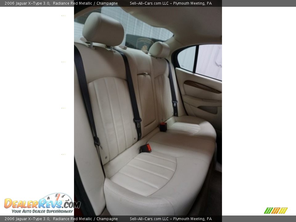2006 Jaguar X-Type 3.0 Radiance Red Metallic / Champagne Photo #19