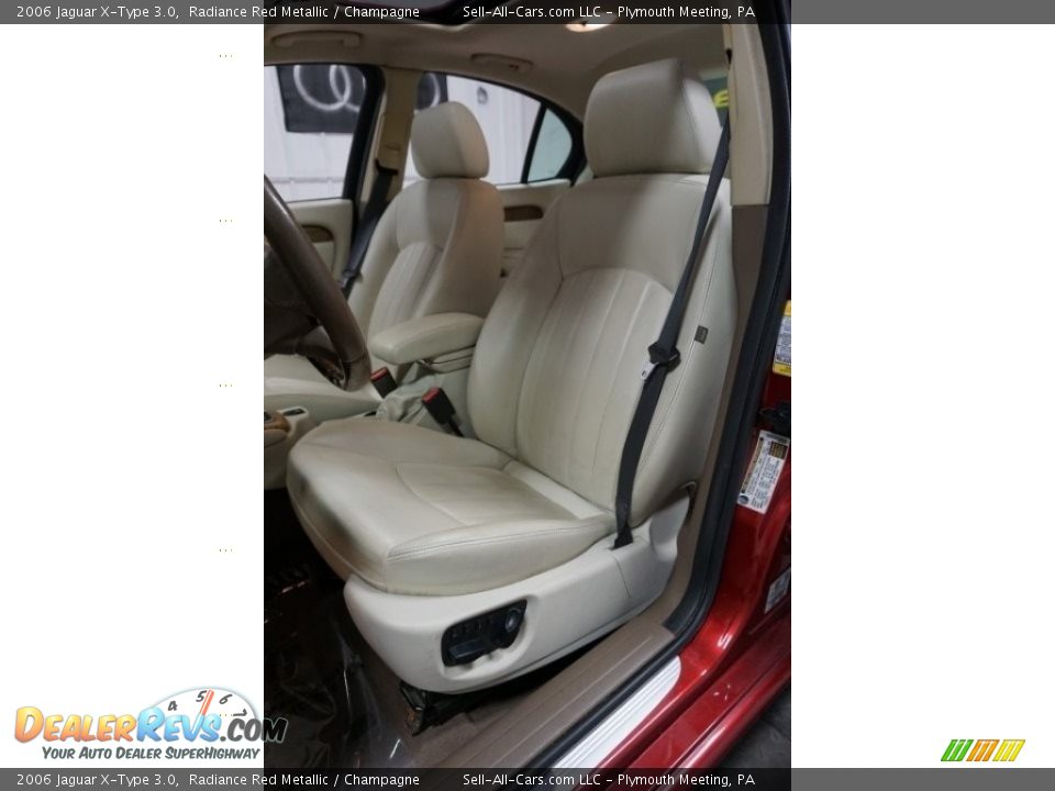 2006 Jaguar X-Type 3.0 Radiance Red Metallic / Champagne Photo #23