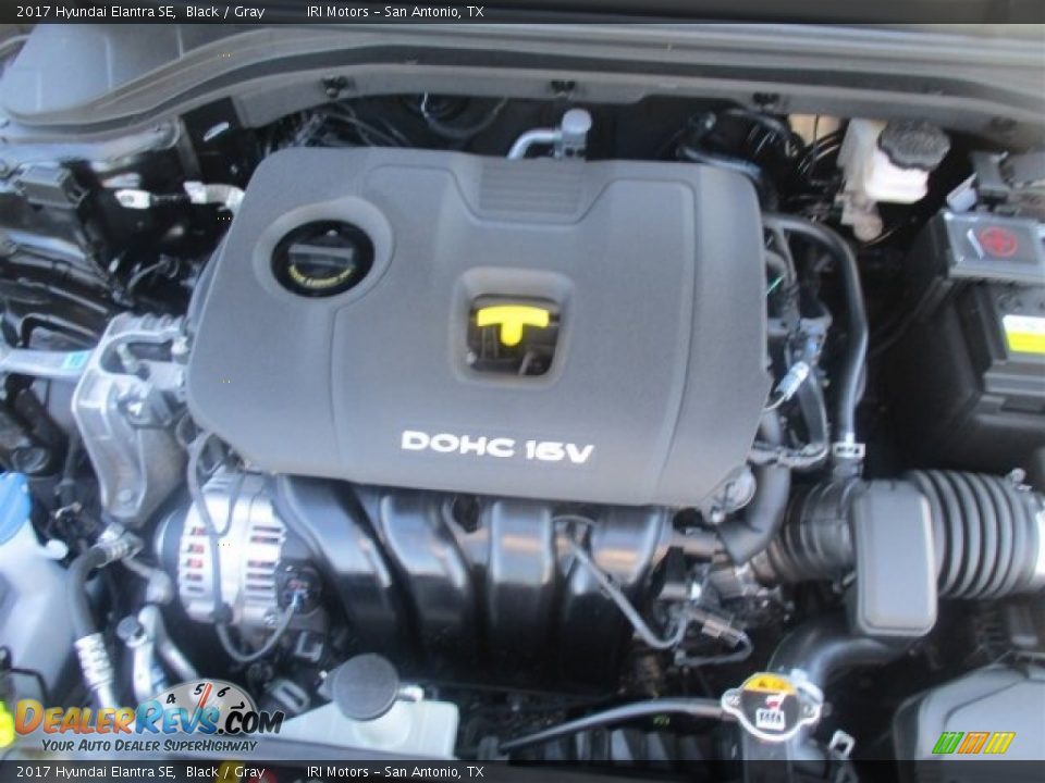 2017 Hyundai Elantra SE Black / Gray Photo #6