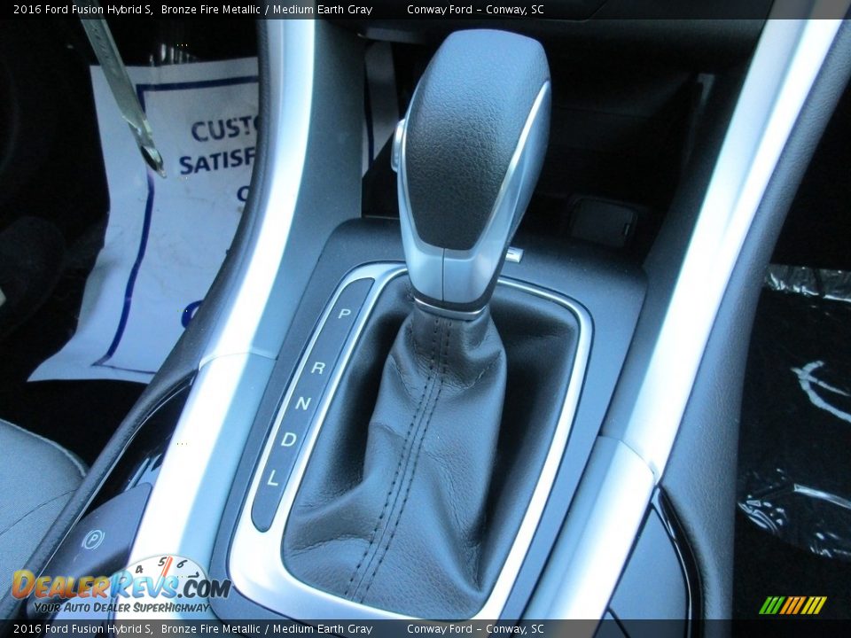 2016 Ford Fusion Hybrid S Shifter Photo #26