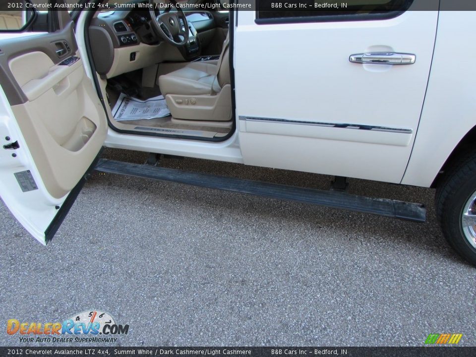 2012 Chevrolet Avalanche LTZ 4x4 Summit White / Dark Cashmere/Light Cashmere Photo #6