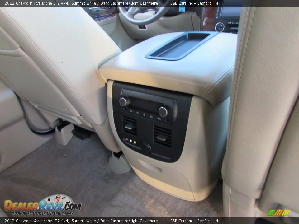 2012 Chevrolet Avalanche LTZ 4x4 Summit White / Dark Cashmere/Light Cashmere Photo #14