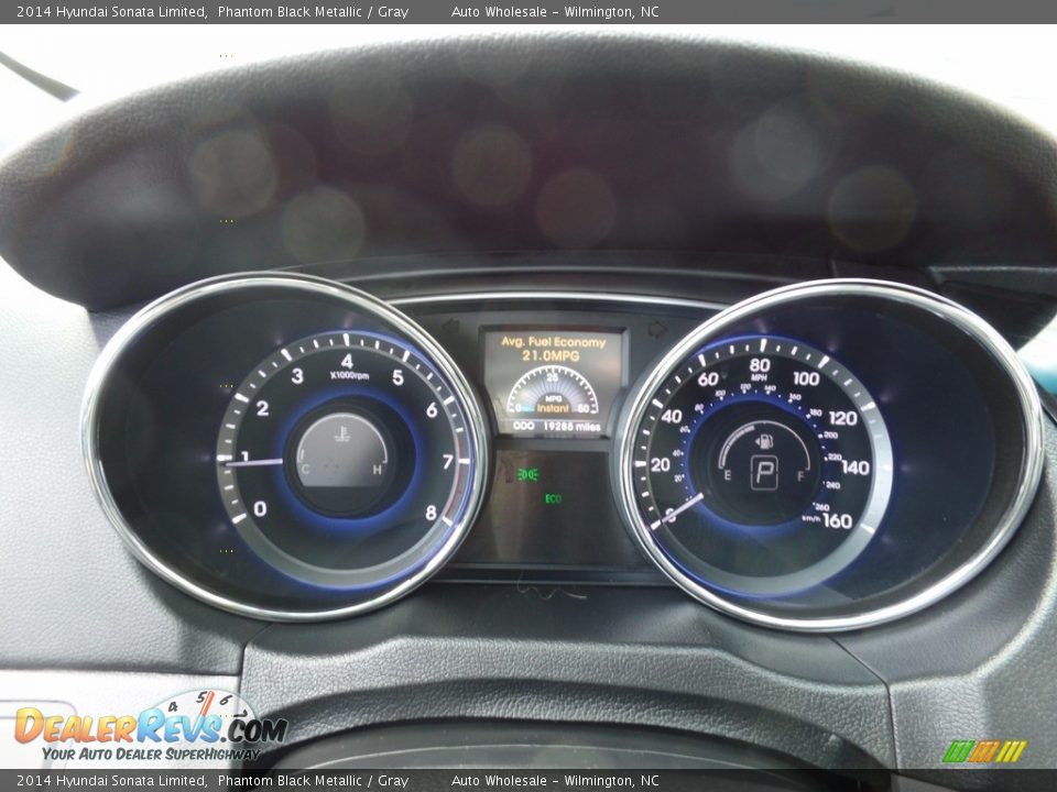 2014 Hyundai Sonata Limited Phantom Black Metallic / Gray Photo #16