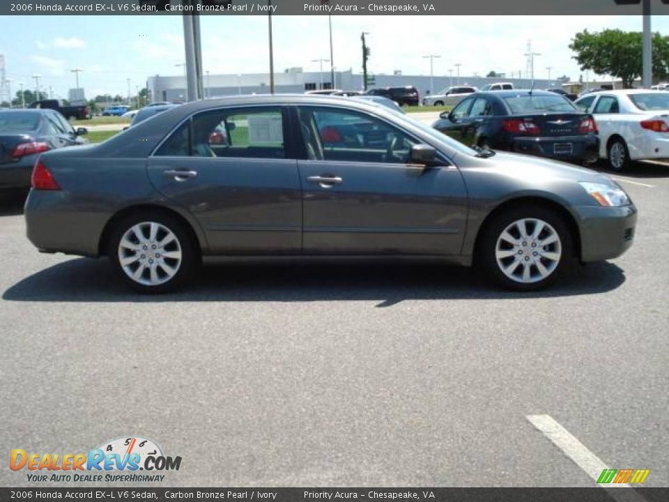 2006 Honda Accord EX-L V6 Sedan Carbon Bronze Pearl / Ivory Photo #7